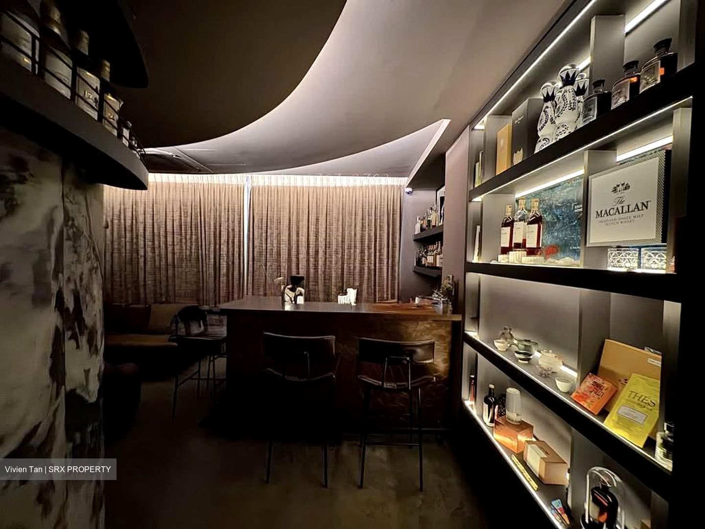 Telok Ayer Conservation Area (D1), Retail #556645511